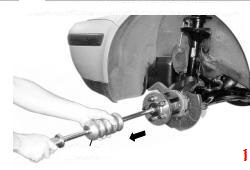 Extraction de l’arbre de transmission, extraction des moyeux de roues Extraction de l’arbre de transmission, extraction des moyeux de roues