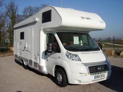 SHARKY: une marque du groupe SEA, issue de ELNAGH. Camping-cars à des prix serrés destinés à la location, aux débutants... SHARKY: une marque du groupe SEA, issue de ELNAGH. Camping-cars à des prix serrés destinés à la location, aux débutants...