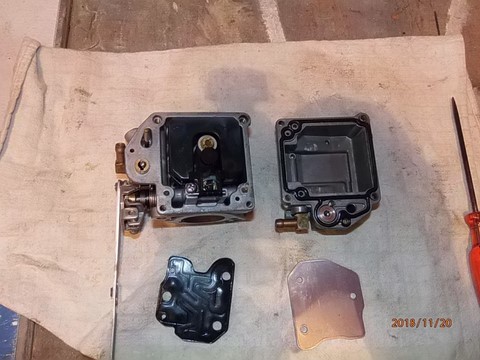 Démontage et remontage de 3 carburateurs KEIHIN YAMAHA
