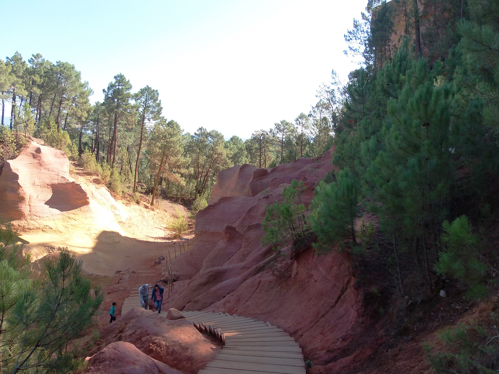 VAUCLUSE: Roussillon