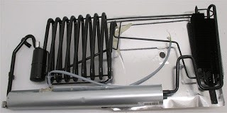Mon réfrigérateur trimixte ne marche plus sur les 3 énergies: j'ai essayé "l'astuce miraculeuse... le retourner !  Il est HS
