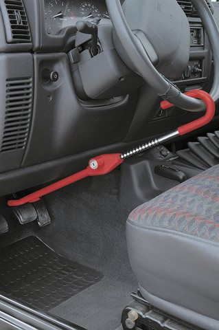 Canne antivol à clés MASTER LOCK pour camping car, fourgon, voiture, 4x4. Antivol bloque volant, usage préventif très dissuasive contre les vols.10.90 Fixation entre le volant et la pédale de frein. Cet antivol est très facile à installer et convient à tout type de véhicule. Barre en acier cémenté qui résiste ... Canne antivol à clés MASTER LOCK pour camping car, fourgon, voiture, 4x4.